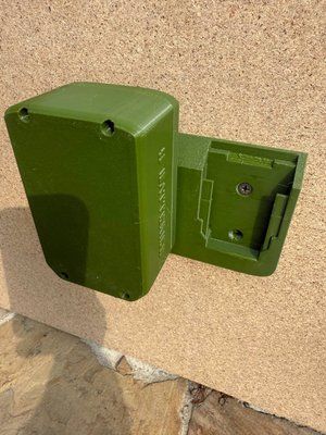 Тримач на 2 акумулятори Dewalt Dewalt holder фото