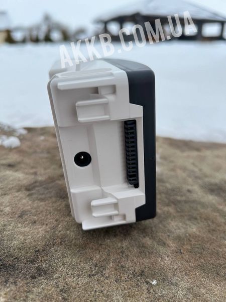 Акумулятор під демонтаж EVE 25P 2500mAh | 20A (9 шт)  eve25p  фото